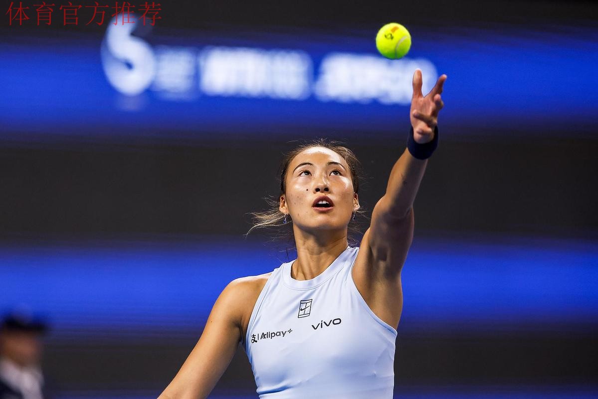 郑钦文当选WTA2025年度最受球迷欢迎单打球员 郑钦文当选WTA2025年度最受球迷欢迎单打球员